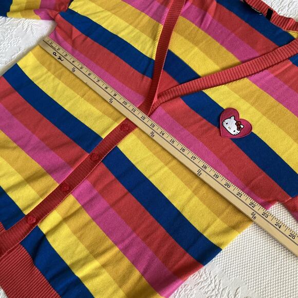 ModCloth x Hello Kitty Nostalgic Candy Heart Buttons Rainbow V-Neck Cardigan XL - Picture 6 of 12